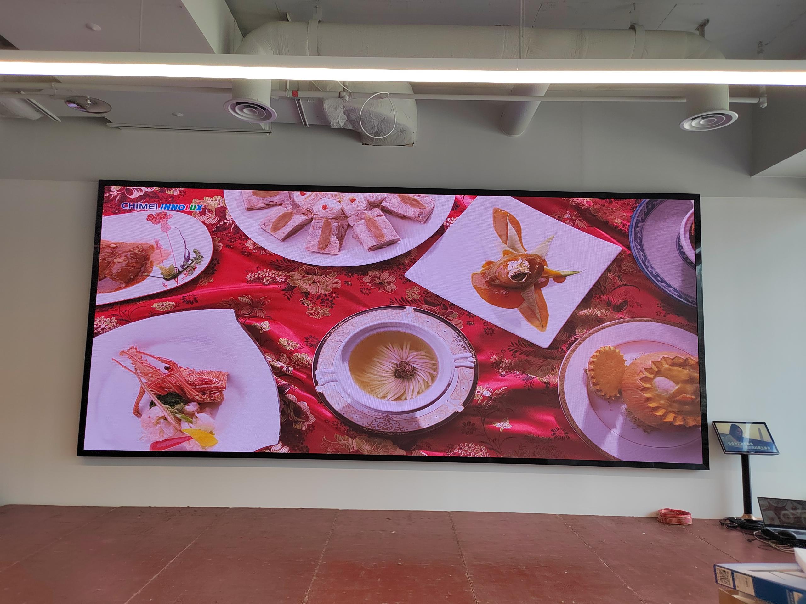 香港南山展会展厅LED显示屏P2.5高清显示！